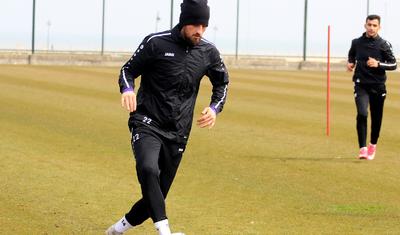 "Sumqayıt"da bir neçə yeni futbolçu -