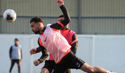 Baş məşqçi dəyişdi, futbolçuların üzü gülməyə başladı – "SABAH"DAN