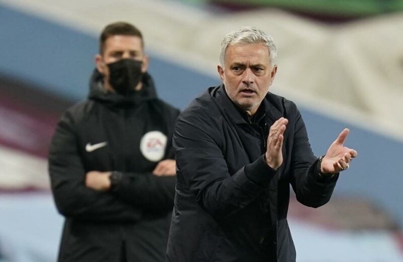 “Məğlub olsaq da, futbolçularımı tərifləməliyəm” – Mourinyo