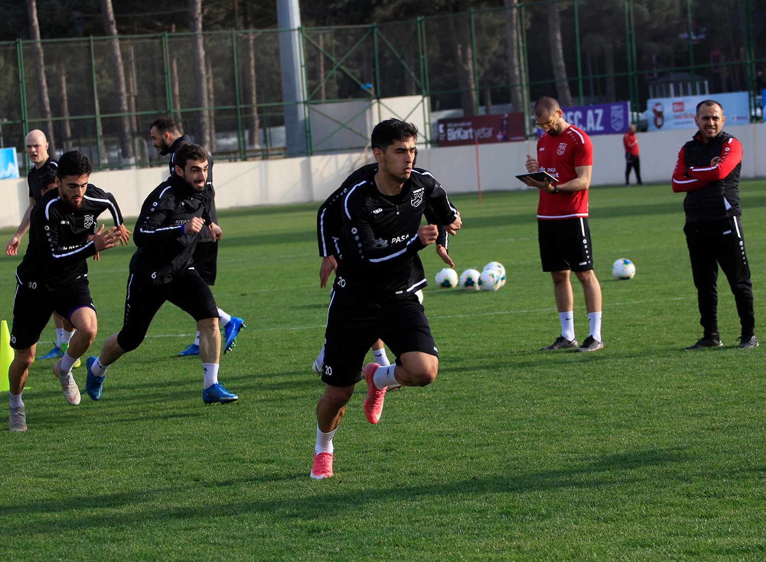 “Qarabağ” onlara qətiyyən qorxulu gəlmir - FOTOREPORTAJ