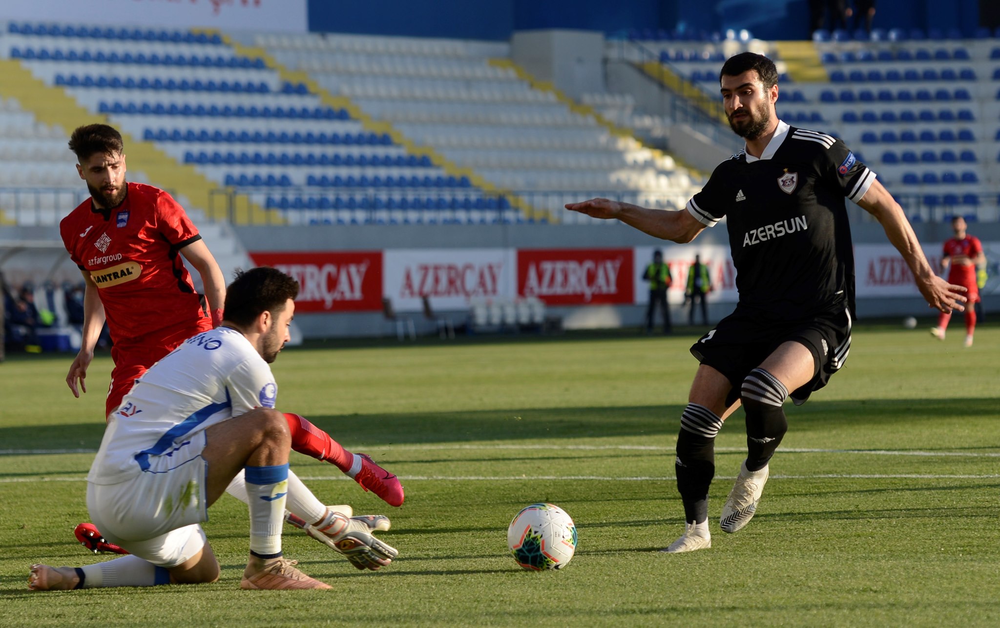 Mahir məhz bu klubda çıxış etmək istəyir? - TƏFƏRRÜAT