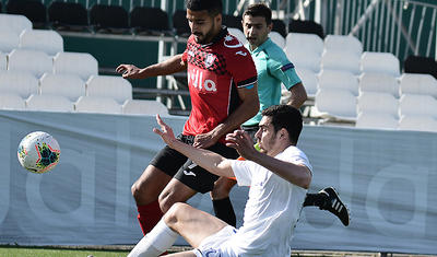 "Deyir, səhv və düz qərarları bizə söyləyin, işimizi bilək" -