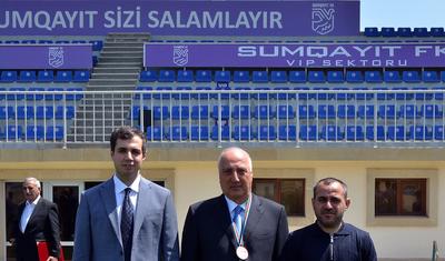 İcra başçısı qəflətən klubun bazasına gəldi və…