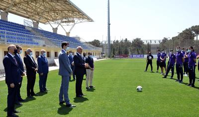 İcra başçısı qəflətən klubun bazasına gəldi və…