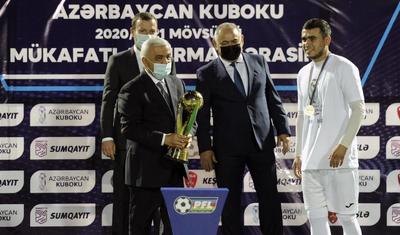 Azərbaycanda bir klubun sevinci, digərinin kədəri –