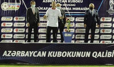Azərbaycanda bir klubun sevinci, digərinin kədəri –