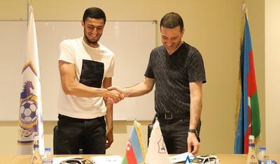 “Qarabağ” 2 futbolçu ilə iki illik anlaşdı -
