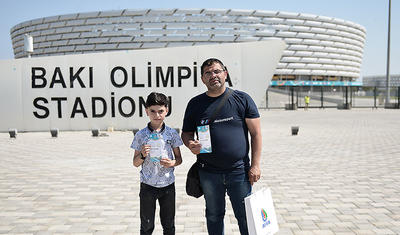 FOTO: AFFA uşaqlara hədiyyə etdi - AVRO-2020-nin biletlərini