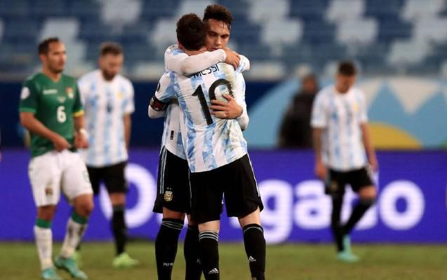 Messi dubl etdi, Argentina lider oldu - VİDEO