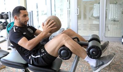 "Sumqayıt"lı futbolçular güc yığır -