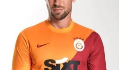 “Qalatasaray” yeni formalarını təqdim etdi -