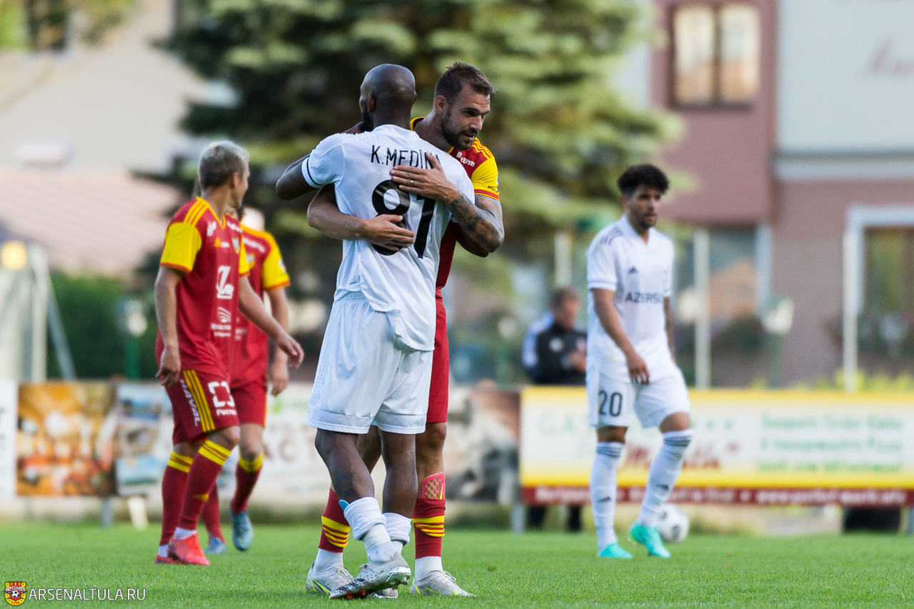 “Qarabağ” “Feyenoord”la şərik oldu, "Neftçi" gerilədi