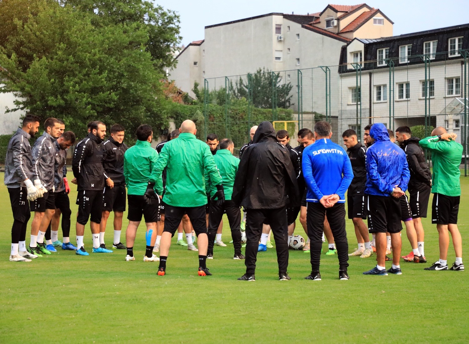 “Sumqayıt” İrandan Azərbaycan kökənli 2 futbolçu gətirir