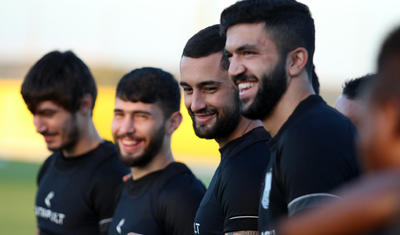 “Neftçi” Yunanıstanda düşərgə saldı -