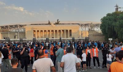 "Qarabağ"ın oyunu öncəsi stadionda yaşananlar