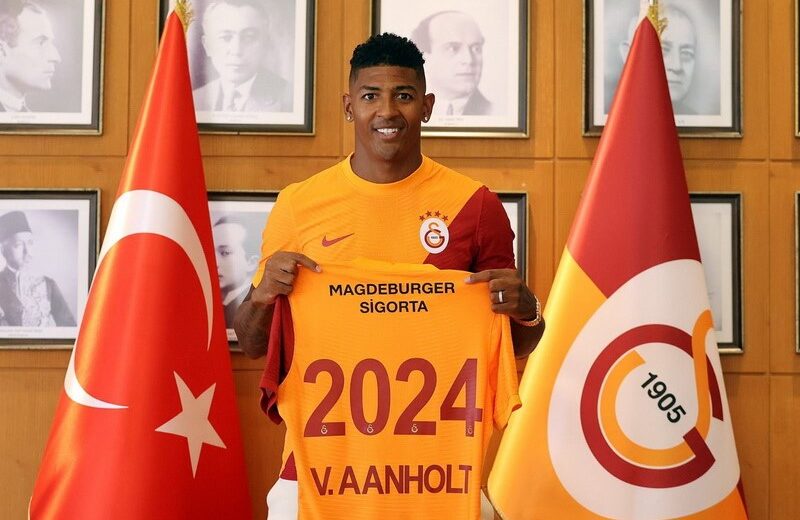 “Qalatasaray”dan növbəti transfer - Bu dəfə müdafiəçi