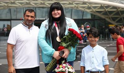 Olimpiadadakı ilk medalçımız Bakıda belə qarşılandı