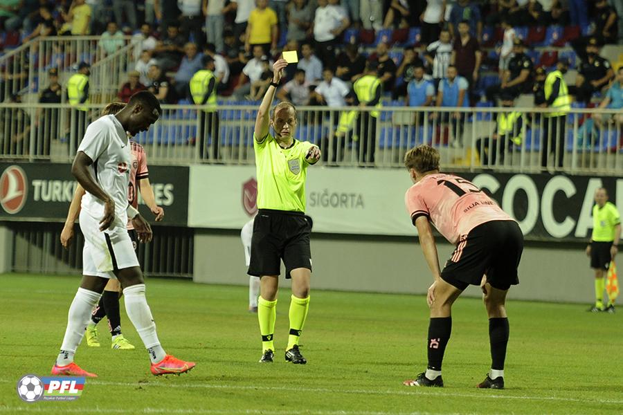 Azərbaycan futbolda öz mövqeyini sürətlə itirməkdə davam edir...