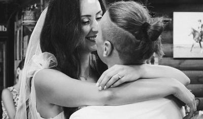 Millimizin eks oyunçusu özünə toy etdi, bal ayına yollandı -