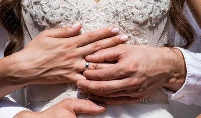 Millimizin eks oyunçusu özünə toy etdi, bal ayına yollandı -