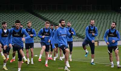 Yığmamızın futbolçuları Dublində özlərini necə hiss edir? -