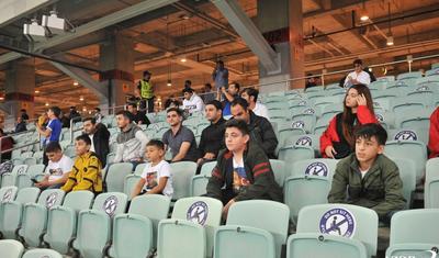 Şəhid ailələrinin üzvləri Portuqaliya ilə oyunda -