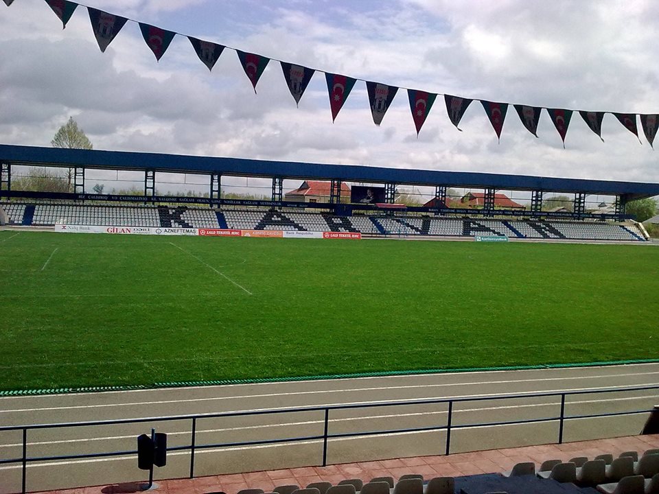 Böyük futbol "Karvan" adı ilə Yevlaxa qayıdır?