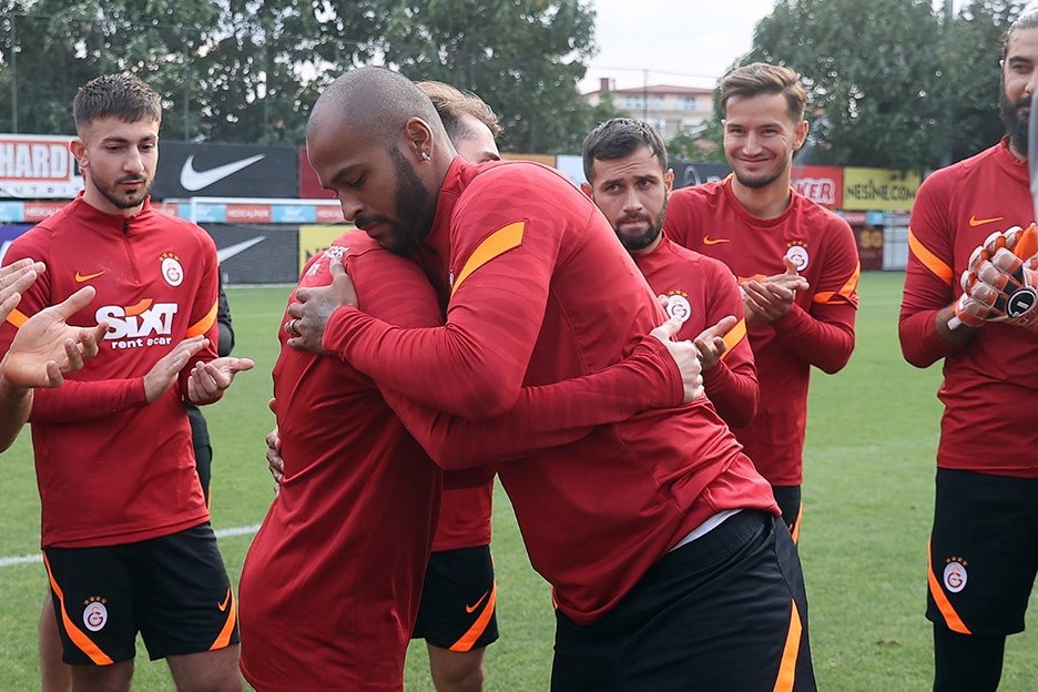Küsülülər barışdı, yeni transfer sıradan çıxdı - “Qalatasaray”da