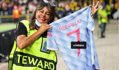 Ronaldo formasını bu qadına niyə hədiyyə etdi? -