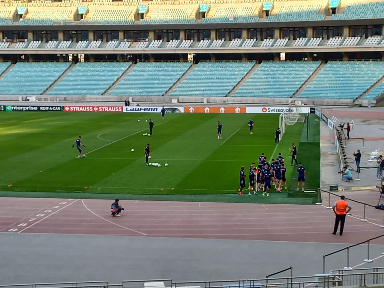 Bakı Olimpiya Stadionundan kiçik qeyd