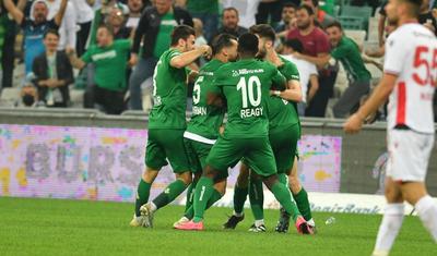 Namiq “Bursaspor”da BOMBA kimi "partladı", iki dəfə…