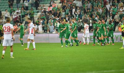 Namiq “Bursaspor”da BOMBA kimi "partladı", iki dəfə…