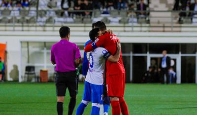 İki qəsəbə arasında "soyuq futbol" -