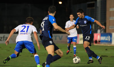 İki qəsəbə arasında "soyuq futbol" -