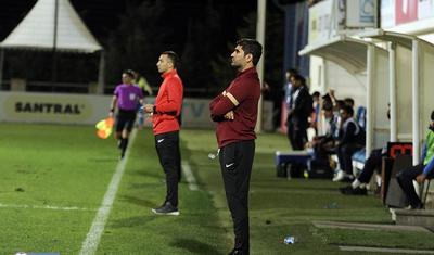 İki qəsəbə arasında "soyuq futbol" -