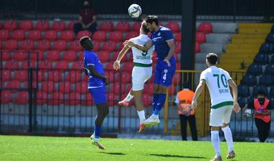 Namiq "Bursaspor"a penalti qazandırsa da...