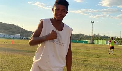 FOTOLAR: Azərbaycanlı futbolçu “Alanyaspor”da! –