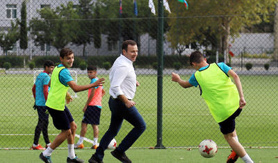 Elxan Məmmədov Tovuzda futbol oynadı -