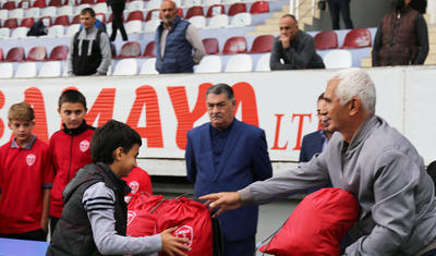 "Sportinfo" xəbər yaydı, paytaxt klubu problemi həll etdi