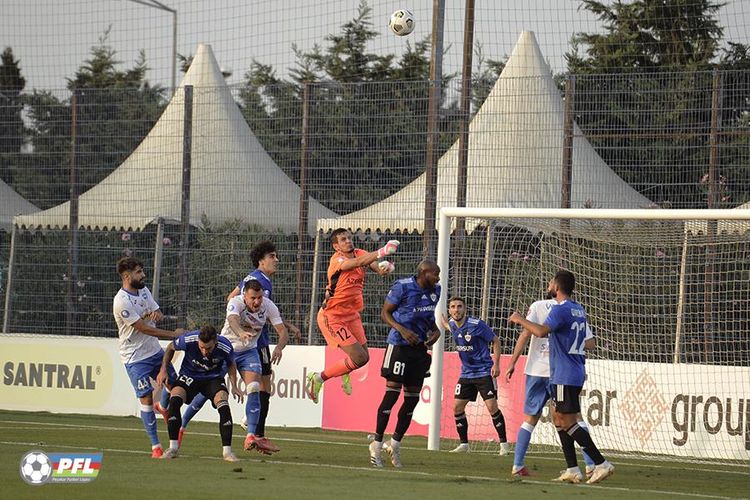 “Neftçi” öz yetirməsini “Qarabağ”dan icarəyə götürmək niyyətindədir