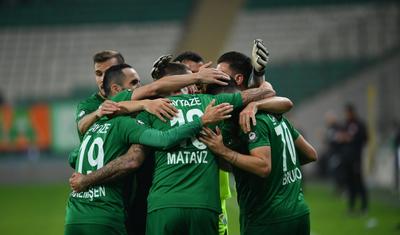 Namiq qol pası verdi, "Bursaspor" qazandı -