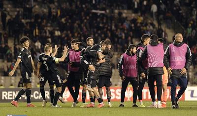 Azərbaycanda futbolu ölməyə qoymayan oğullar –