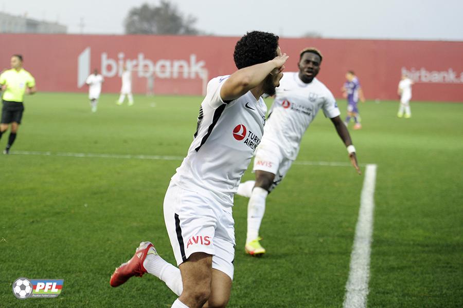 Menecerlər "Neftçi"nin aparıcı legionerini "Qarabağ"a təklif etdi – BU QİYMƏTƏ
