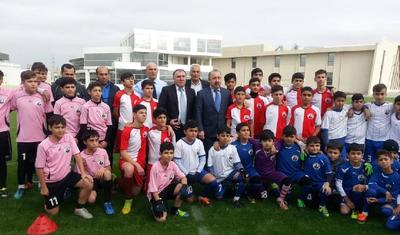 FUTBOL - Narkomaniya və pis vərdişlərə qarşı təsirli vasitə -