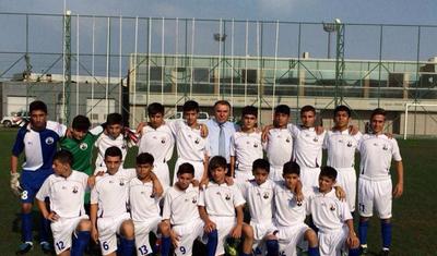 FUTBOL - Narkomaniya və pis vərdişlərə qarşı təsirli vasitə -