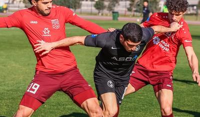 Çəkilin kənara, qarşımı kəsməyin -