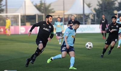 "Qarabağ"ın arxasınca düşən "Zirə" yüksəlişdə -