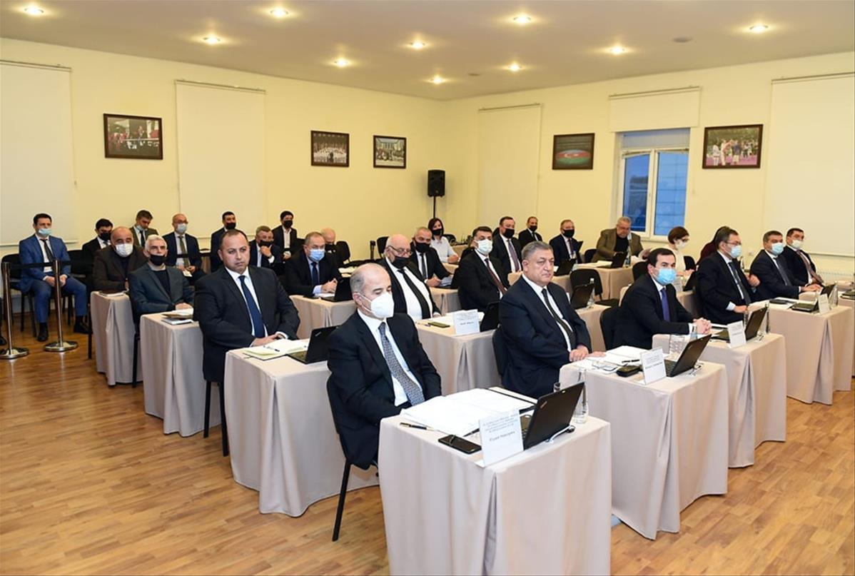 Buraxılmış səhvlər müzakirə edildi - Kollegiya iclası