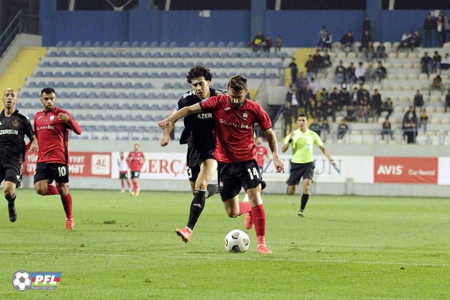 "Qarabağ"lı müdafiəçinin sillə vurduğu hücumçu “Sportinfo”ya nə dedi?