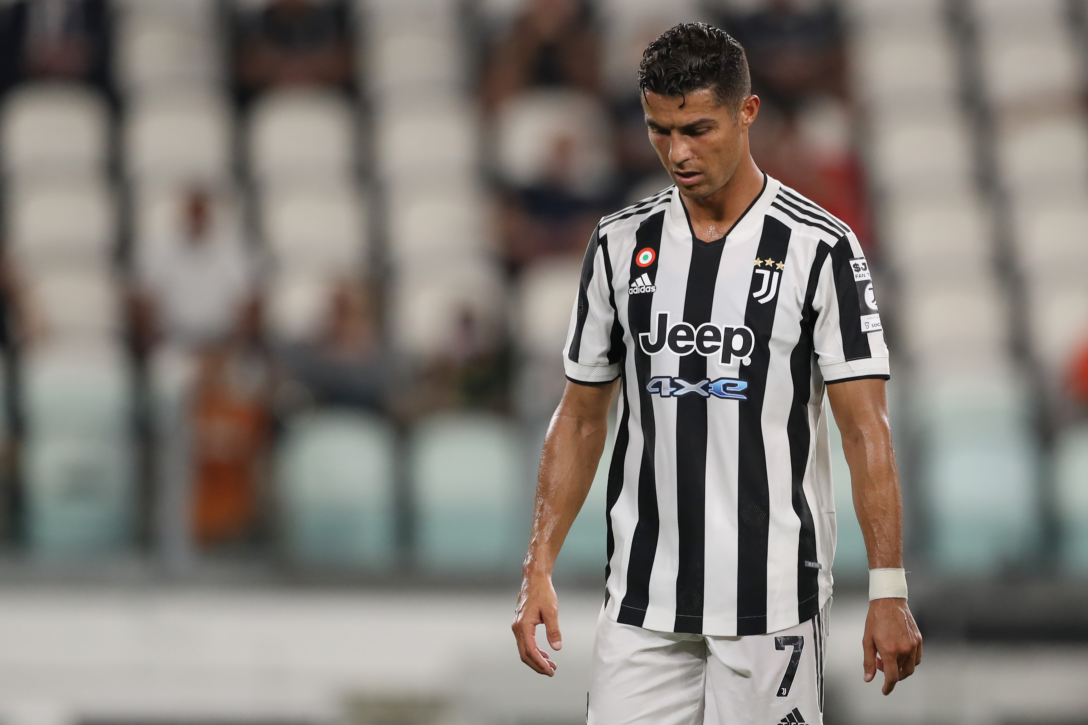 Ronaldo dindiriləcək - Yalan maliyyə hesabatları ilə bağlı